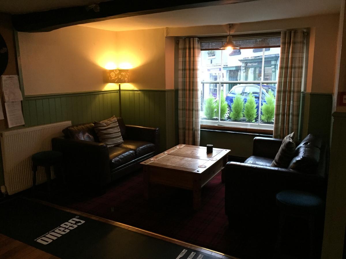 The Globe Inn Buckfastleigh Exterior photo